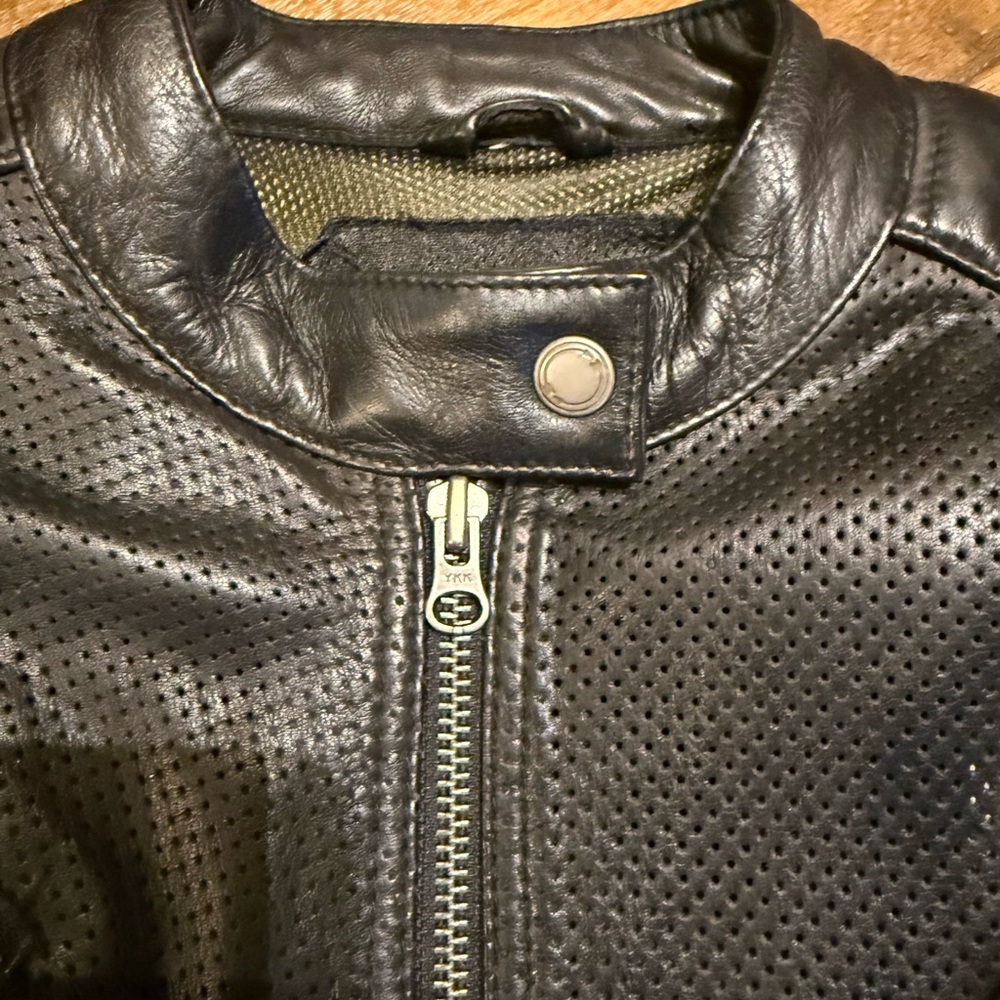 Black Arrow Motorcycle Black Leather Jacket - Picture 3 of 12